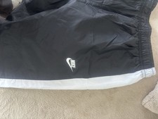 Men’s Nike Shell Bottoms L