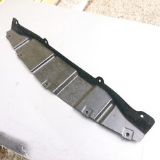 1977 AUSTIN VANDEN PLAS FRONT GRILL MOUNTING BRACKET