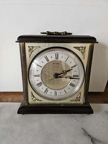 Wooden working metamec quartz - working,