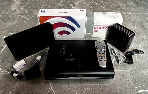 Bundle sky plus - sky, box
