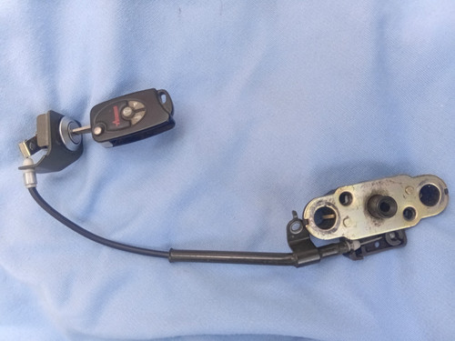 Sv1000 seat lock - sv1000,