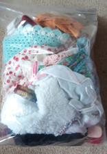 Vintage Clothes for Medium to