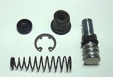 Front brake master cylinder - front,