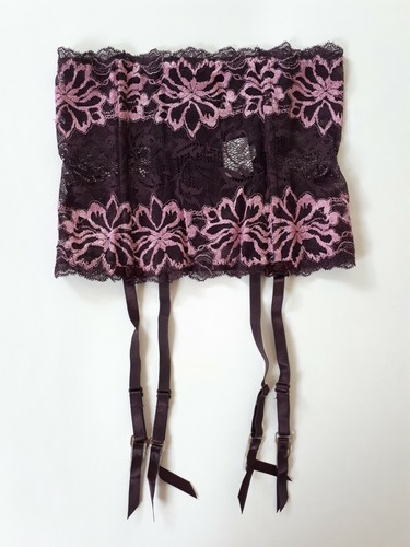 Shirley hollywood mauve - of,