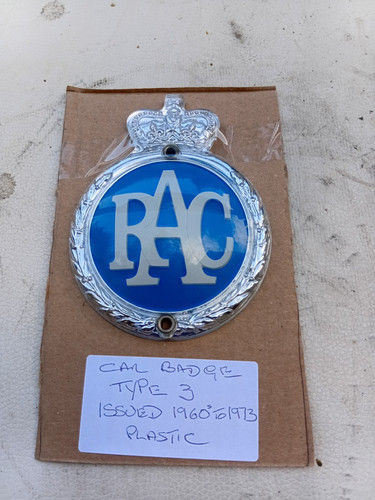 Vintage car badge early a - a, c