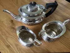 Vintage Queen Anne style 3 - piece EPNS Tea Set