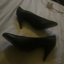 Women’s High Heel Pumps
