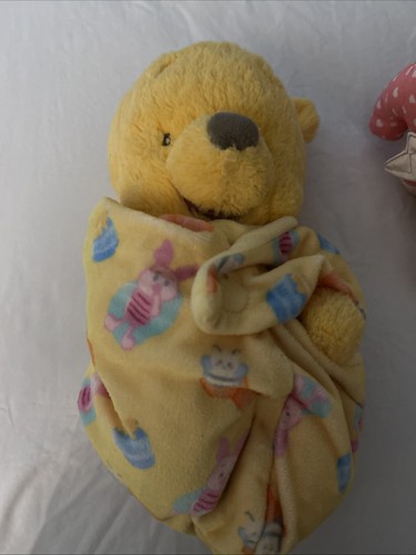 Vintage winnie the pooh - winnie, plush