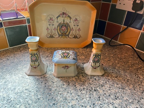 Vintage matching ceramic