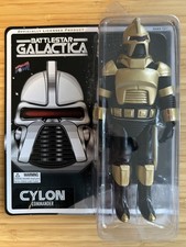 Battlestar Galactica 8” Gold
