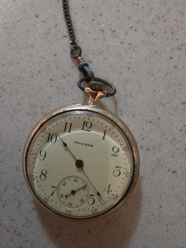 Waltham open face pocket watch - waltham,