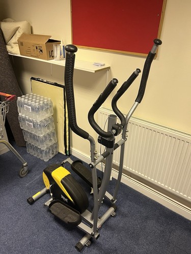 Cross trainer - cross,