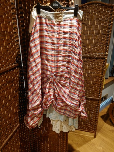 Ian mosh designer skirt size - mosh,