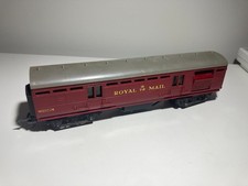 HORNBY OO Gauge R413 OPERATING LMS ROYAL MAIL COACH