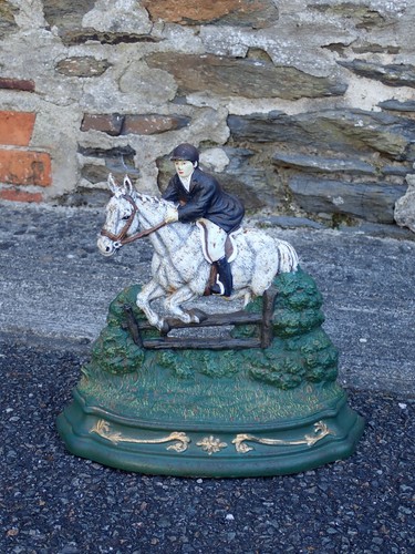 Cast iron large horse - iron,