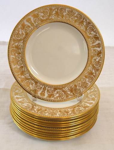 Wedgewood china cake dishes - 12,