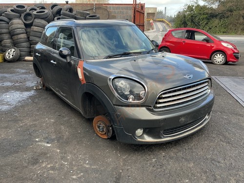 Mini countryman cooper mk3 - d,