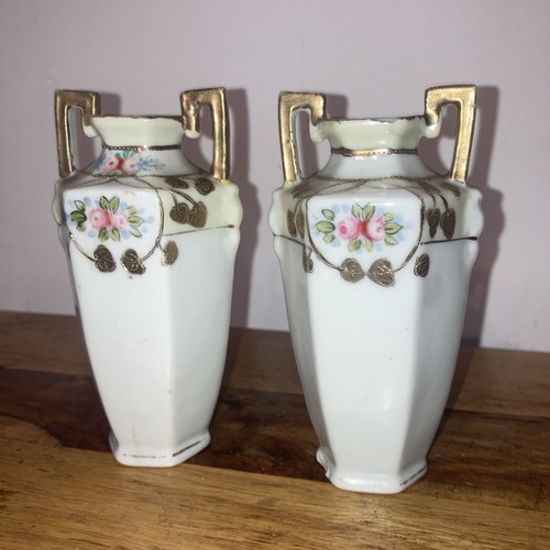 Antique pair small japanese - of,