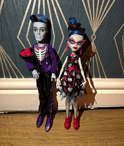 Monster high loves not - loves,