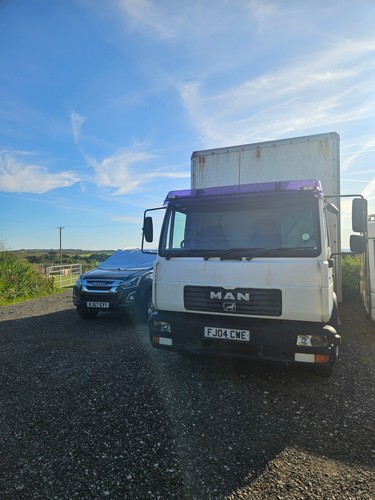 Man box lorry truck - 7.5t,