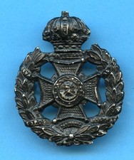 THE RIFLE BRIGADE  REGIMENT GUELPHIC CROWN   CAP BADGE  1956 -