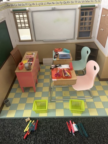 Our generation school - generation, room