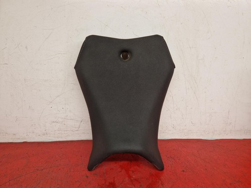 Yamaha yzf r125 front seat - yamaha,
