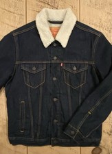 Mens Levi Type 3 Sherpa Trucker Jacket. Rockridge Blue. Size Medium.Never Worn