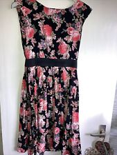 Vintage floral red Dress Pearl lowe style size 12 Zip At Back