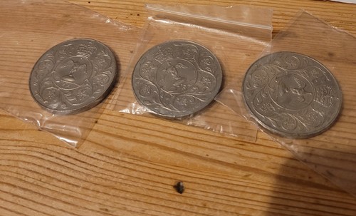 Queen elizabeth 1977 - elizabeth, silver