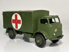 DINKY TOYS 626 MILITARY AMBULANCE