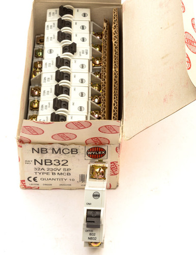 Wylex 32a b32 amp type - amp, b