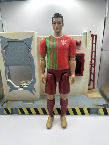 Cristiano ronaldo figure - ronaldo,