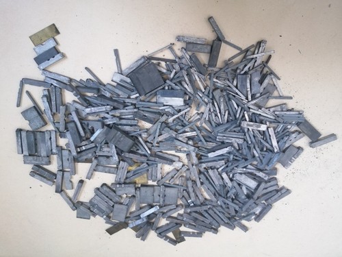 Metal type looks - metal,