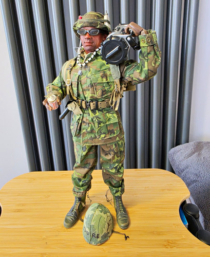 Vietnam soldier figure - 1/6,