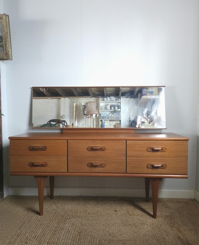 Austinsuite dressing table - dressing,