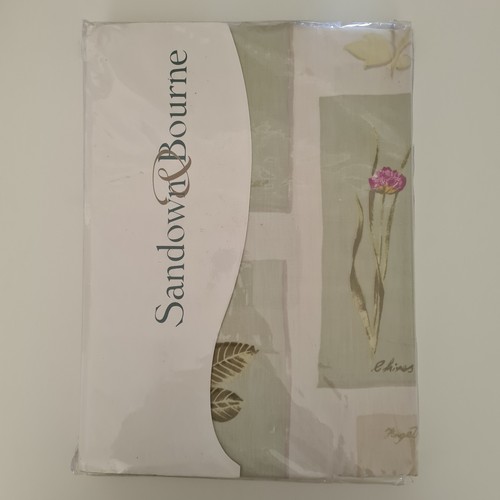 Sandown bourne pair - bourne,