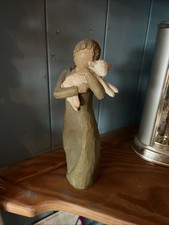 2002 Willow Tree Figurine Lady