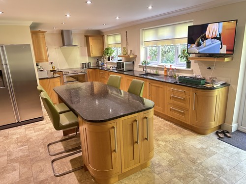 Polished granite kitchen - polished,