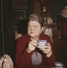 Violet Carson Who Plays The Character Of Ena Sharples In The T 1960s Old Photo 4