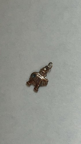 9ct yellow gold elephant charm - 9ct,