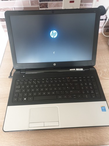 350 laptop 4gb ram - hp, i5,