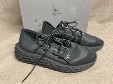 Giuseppe Zanotti "Urchin"