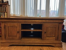 Solid Light Oak TV Stand Ready Assembled