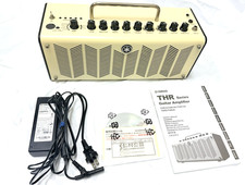 YAMAHA THR10 V2 Desktop Guitar