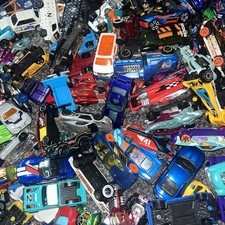 Hot Wheels 10-Car Random Selection Toy Car Bundle Mixed Lot Job Lot