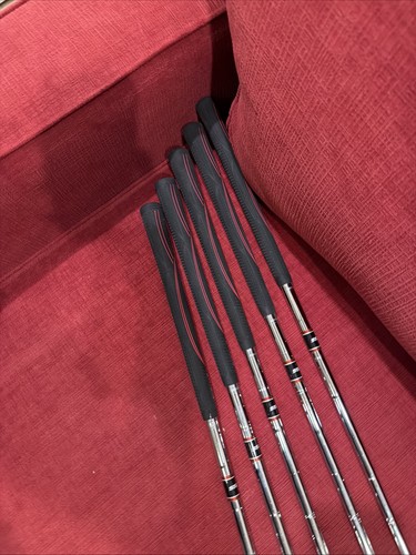 Strata tour iron set - strata, right