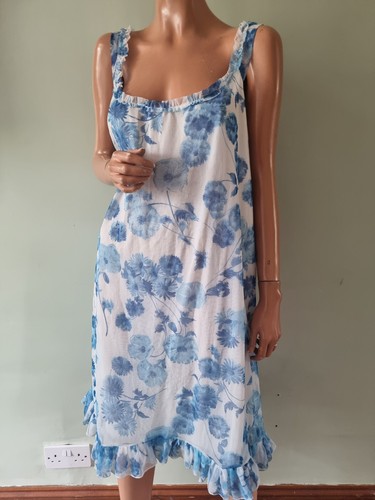 Vintage 1960s blue floral - blue,