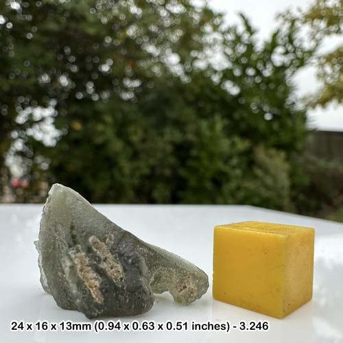 Moldavite genuine czech - moldavite,