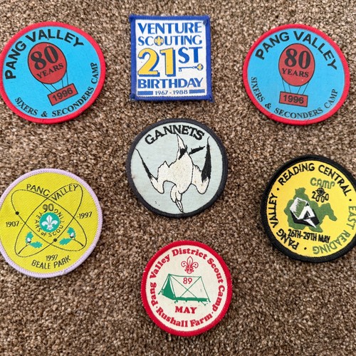 Scout badges pang - pang, valley